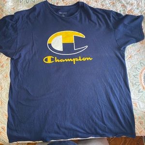 Champion t-shirt